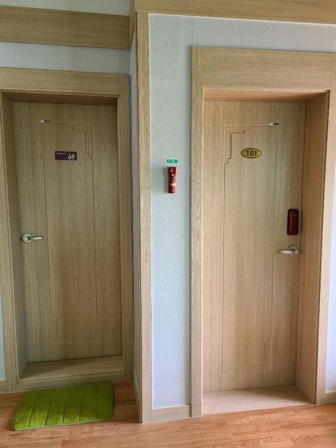 Joy Guest House Asan Ngoại thất bức ảnh